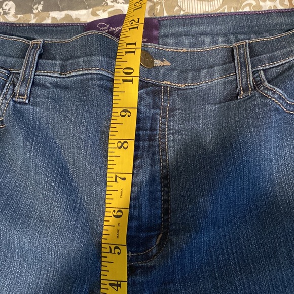 NOT YOUR DAUGHTER'S Jeans - Picture 7 of 10